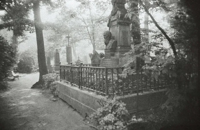 Framed Print : LAVERETSKY, Nikolai (19th century). Tomb of Dostoievsky. ca. 1881. RUSSIA. Saint Petersburg. Alexander Nevsky Lavra. Sculpture. AISA / Everett Collection**US SALES ONLY**