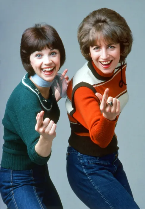 Framed Print : LAVERNE & SHIRLEY, from left: Cindy Williams, Penny Marshall, 1976-1983 Framed Print : LAVERNE & SHIRLEY, from left: Cindy Williams, Penny Marshall, 1976-1983