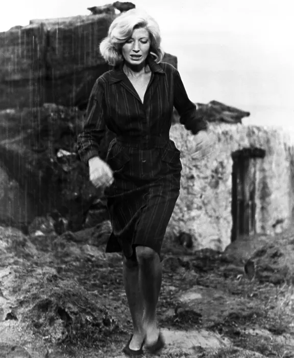 Framed Print : L'AVVENTURA, Monica Vitti, 1960