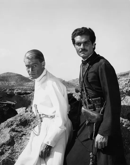 Framed Print : LAWRENCE OF ARABIA, Peter O'Toole, Omar Sharif, 1962 Framed Print : LAWRENCE OF ARABIA, Peter O'Toole, Omar Sharif, 1962