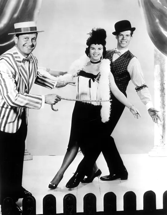 Framed Print : THE LAWRENCE WELK SHOW, lawrence Welk, Barbara Boylan, Bobby Burgess, 1955-1982, 1961 episode