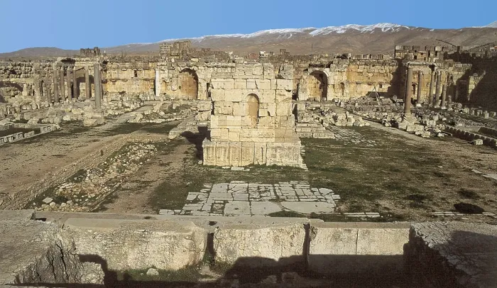 Framed Print : LEBANON. BIQA. Baalbek. Temple of Jupiter (60 AD). Roman art. Early Empire. AISA / Everett Collection**US SALES ONLY** Framed Print : LEBANON. BIQA. Baalbek. Temple of Jupiter (60 AD). Roman art. Early Empire. AISA / Everett Collection**US SALES ONLY**