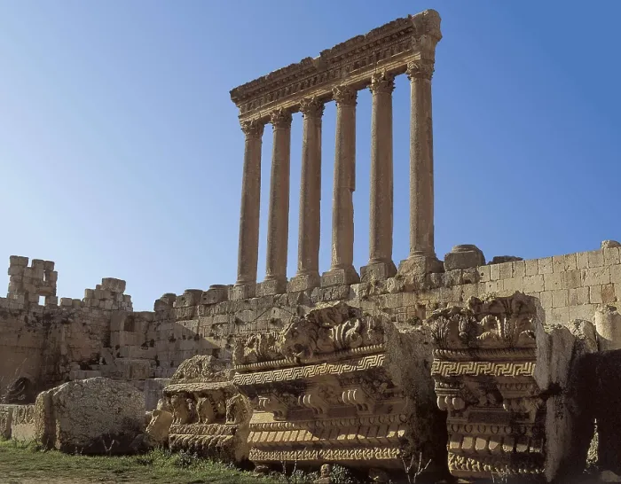 Framed Print : LEBANON. BIQA. Baalbek. Temple of Jupiter (60 AD). Roman art. Early Empire. Architecture. AISA / Everett Collection**US SALES ONLY**