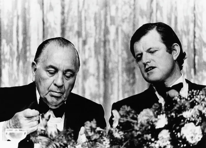 Framed Print : From left, Chicago Mayor Richard Daley, Senator Edward Kennedy, at a Democratic fundraising dinner, May 24, 1972, Courtesy: CSU Archives / Everett Collection