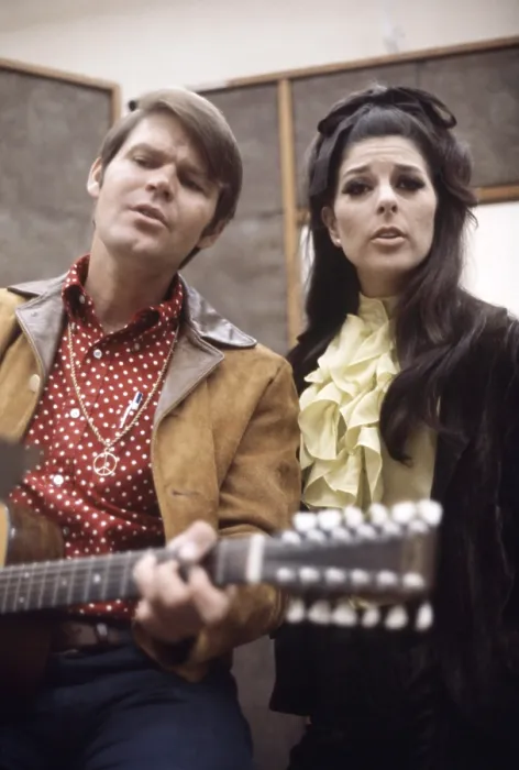 Framed Print : From left: Glen Campbell, Bobbie Gentry during the recording of their Duets album at Capitol Studios, Hollywood, CA, 1968 Framed Print : From left: Glen Campbell, Bobbie Gentry during the recording of their Duets album at Capitol Studios, Hollywood, CA, 1968