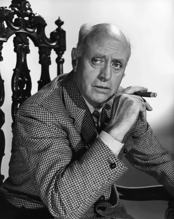 Framed Print : LEFT RIGHT AND CENTRE, Alastair Sim, 1959 lrac1959-fsct04(lrac1959-fsct04) Framed Print : LEFT RIGHT AND CENTRE, Alastair Sim, 1959 lrac1959-fsct04(lrac1959-fsct04)