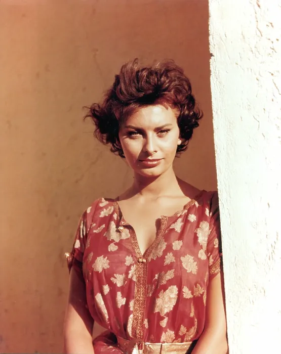 Framed Print : LEGEND OF THE LOST, Sophia Loren, 1957