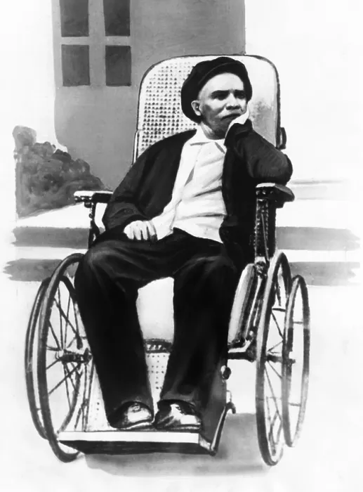 Framed Print : Lenin in a wheelchair between Dec. 1922 and March 1923. Lenin had three debilitating strokes. He recovered from the first in May 1922