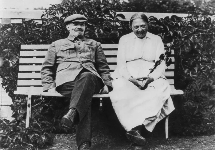 Framed Print : Lenin and his wife Krupskaya sit together in their dacha garden at Gorki, August 1922. Lenin was convalescing from a May 1922 stroke and returned to work in Moscow in October Framed Print : Lenin and his wife Krupskaya sit together in their dacha garden at Gorki, August 1922. Lenin was convalescing from a May 1922 stroke and returned to work in Moscow in October