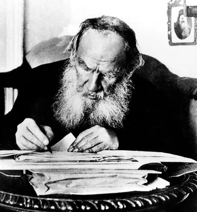 Framed Print : Leo Tolstoy (1828-1910), Russian writer, circa early 1900s. Courtesy: CSU Archives / Everett Collection