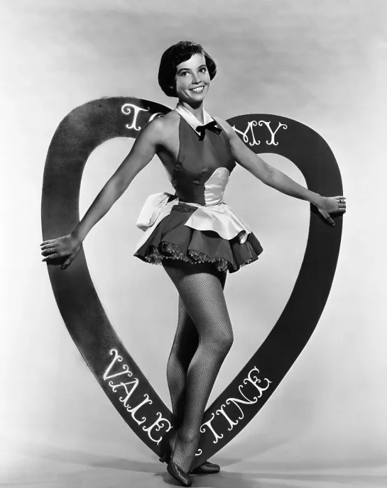Framed Print : Leslie Caron, MGM Valentine's Day pin-up, early 1950s Framed Print : Leslie Caron, MGM Valentine's Day pin-up, early 1950s