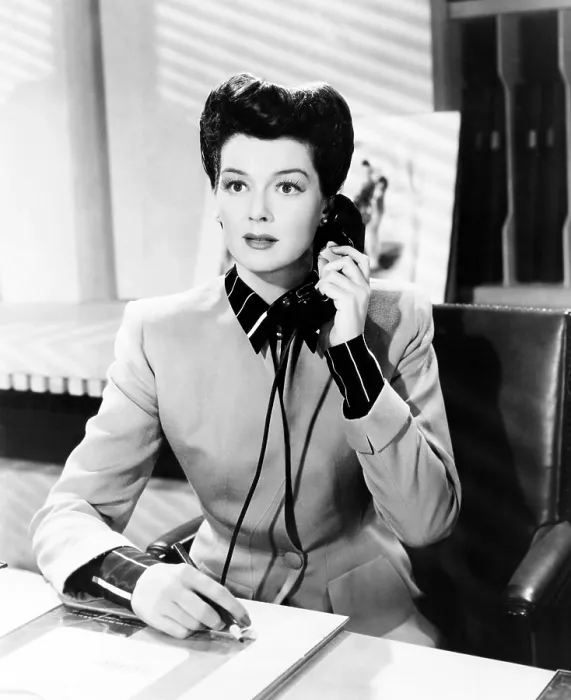 Framed Print : TAKE A LETTER, DARLING, Rosalind Russell, 1942
