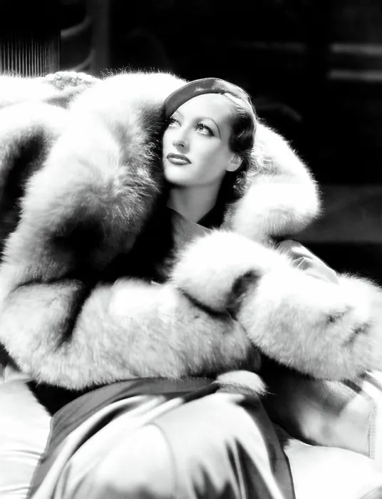 Framed Print : LETTY LYNTON, Joan Crawford, 1932 Framed Print : LETTY LYNTON, Joan Crawford, 1932