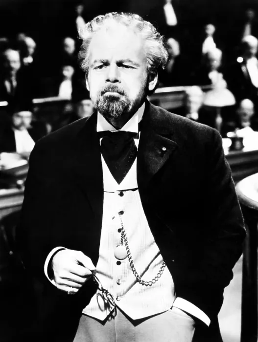 Framed Print : THE LIFE OF EMILE ZOLA, Paul Muni, 1937