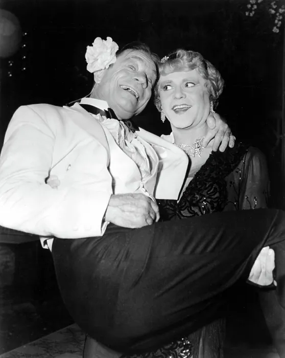 Framed Print : SOME LIKE IT HOT, Joe E. Brown, Jack Lemmon, 1959