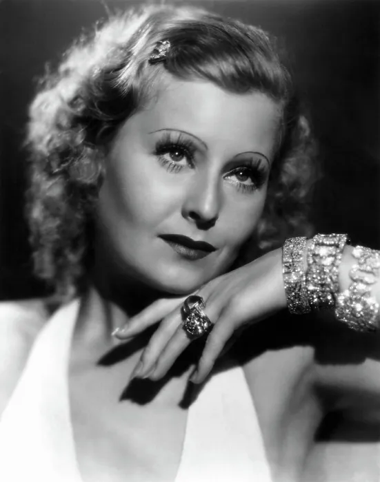 Framed Print : Lilian Harvey, 1933 Framed Print : Lilian Harvey, 1933
