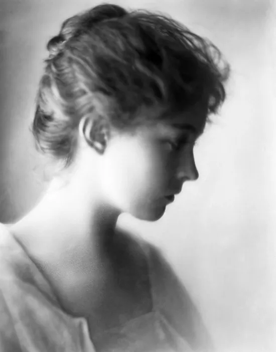 Framed Print : Lillian Gish, ca. late 1910s