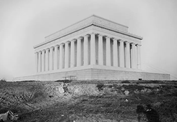 Framed Print : Lincoln Memorial, construction site, c. 1920. The monument's design is based on the Greek Doric Style was approved by Congress in 1913. (BSLOC_2016_10_191) Framed Print : Lincoln Memorial, construction site, c. 1920. The monument's design is based on the Greek Doric Style was approved by Congress in 1913. (BSLOC_2016_10_191)
