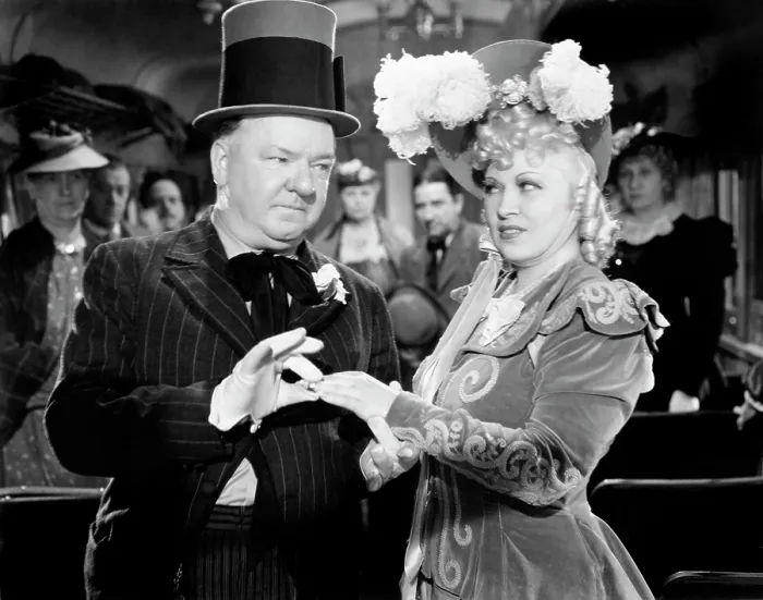 Framed Print : MY LITTLE CHICKADEE, W.C. Fields, Mae West, 1940 Framed Print : MY LITTLE CHICKADEE, W.C. Fields, Mae West, 1940