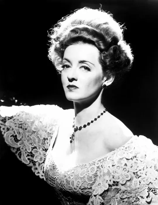 Framed Print : THE LITTLE FOXES, Bette Davis, 1941