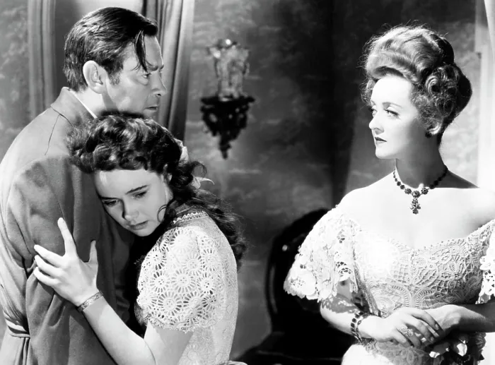Framed Print : THE LITTLE FOXES, Herbert Marshall, Teresa Wright, Bette Davis, 1941 Framed Print : THE LITTLE FOXES, Herbert Marshall, Teresa Wright, Bette Davis, 1941