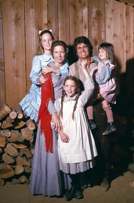 Framed Print : LITTLE HOUSE ON THE PRAIRIE, from left: Melissa Sue Anderson, Karen Grassle, Melissa Gilbert (bottom), Michael Landon, Lindsay / Sidney Greenbush, (1974), 1974-83 Framed Print : LITTLE HOUSE ON THE PRAIRIE, from left: Melissa Sue Anderson, Karen Grassle, Melissa Gilbert (bottom), Michael Landon, Lindsay / Sidney Greenbush, (1974), 1974-83