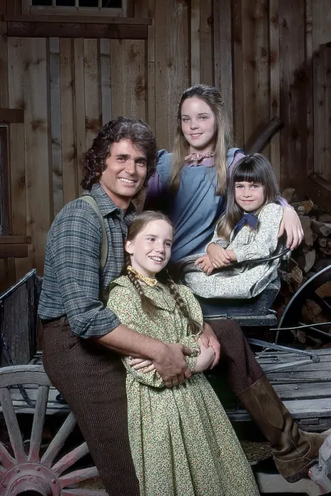 Framed Print : LITTLE HOUSE ON THE PRAIRIE, from left: Michael Landon, Melissa Gilbert (below), Melissa Sue Anderson, Lindsay  /  Sidney Greenbush, (1976), 1974-83