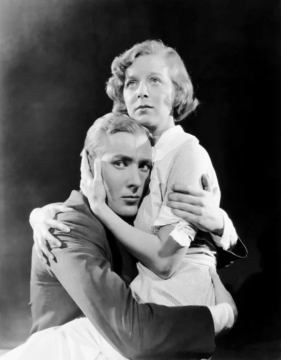 Framed Print : LITTLE MAN, WHAT NOW?, from left, Douglass Montgomery, Margaret Sullavan, 1934