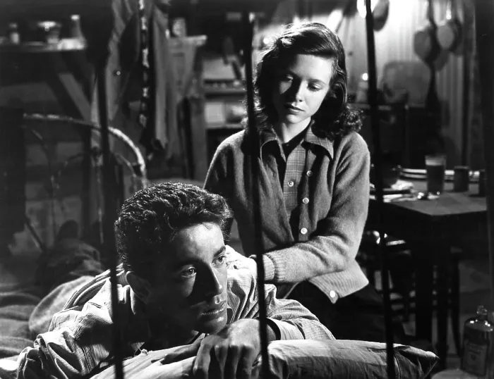 Framed Print : THEY LIVE BY NIGHT, Farley Granger, Cathy O'Donnell, 1949 Framed Print : THEY LIVE BY NIGHT, Farley Granger, Cathy O'Donnell, 1949