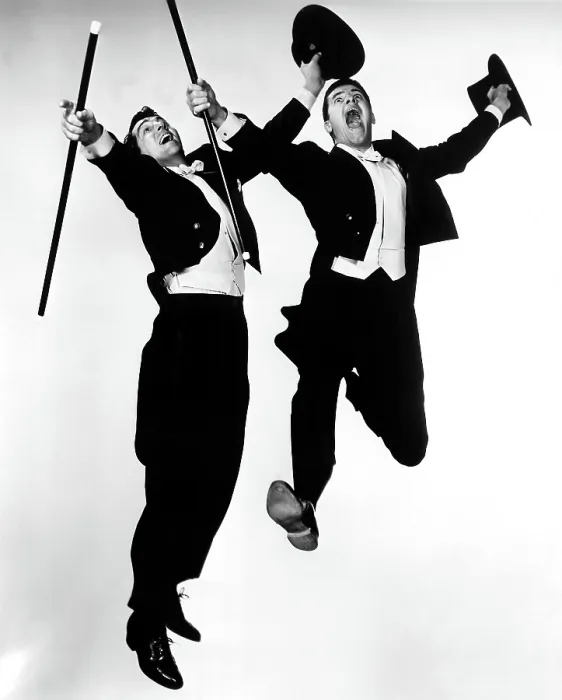 Framed Print : LIVING IT UP, Dean Martin, Jerry Lewis, 1954