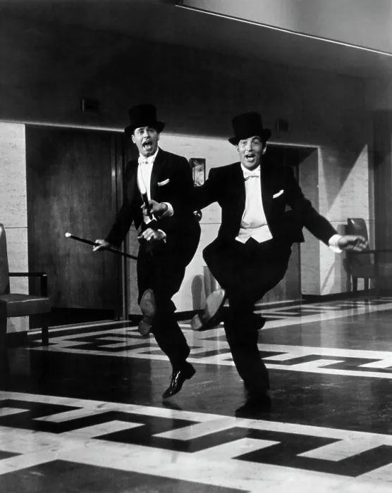 Framed Print : LIVING IT UP, Jerry Lewis, Dean Martin, 1954