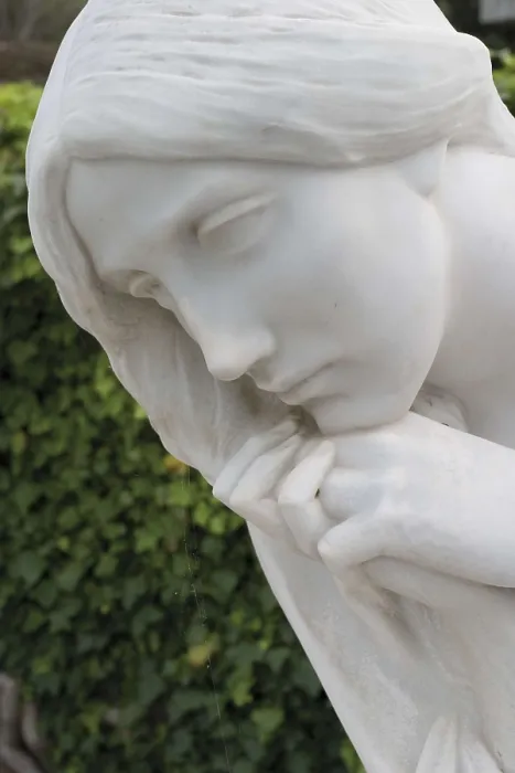 Framed Print : LLIMONA i BRUGUERA, Josep (1864-1934). Young Girl. 19th-20th c. SPAIN. Cadaqus. Sculpture of the cemetery. Sculpture on marble Framed Print : LLIMONA i BRUGUERA, Josep (1864-1934). Young Girl. 19th-20th c. SPAIN. Cadaqus. Sculpture of the cemetery. Sculpture on marble
