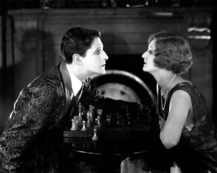 Framed Print : THE LODGER: A STORY OF THE LONDON FOG, from left: Ivor Novello, June, 1927 Framed Print : THE LODGER: A STORY OF THE LONDON FOG, from left: Ivor Novello, June, 1927