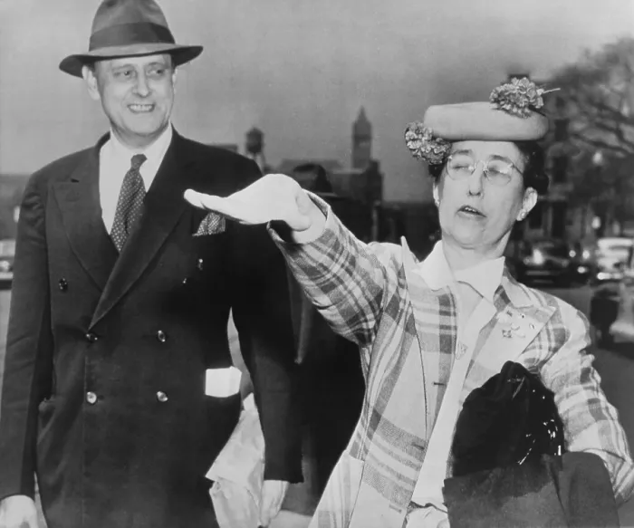 Framed Print : Lois de Lafayette Washburn gives a stiff-armed salute