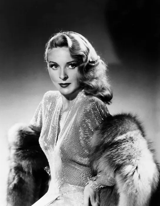 Framed Print : THE LONE WOLF IN LONDON, Evelyn Ankers, 1947