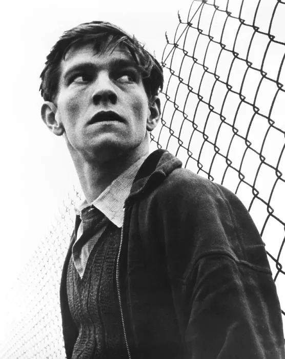 Framed Print : THE LONELINESS OF THE LONG DISTANCE RUNNER, Tom Courtenay, 1962