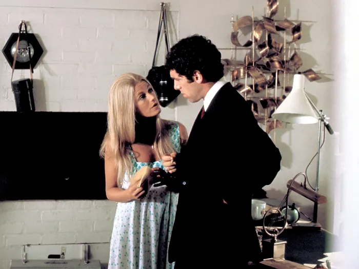 Framed Print : THE LONG GOODBYE, Nina Van Pallandt, Elliott Gould, 1973 Framed Print : THE LONG GOODBYE, Nina Van Pallandt, Elliott Gould, 1973