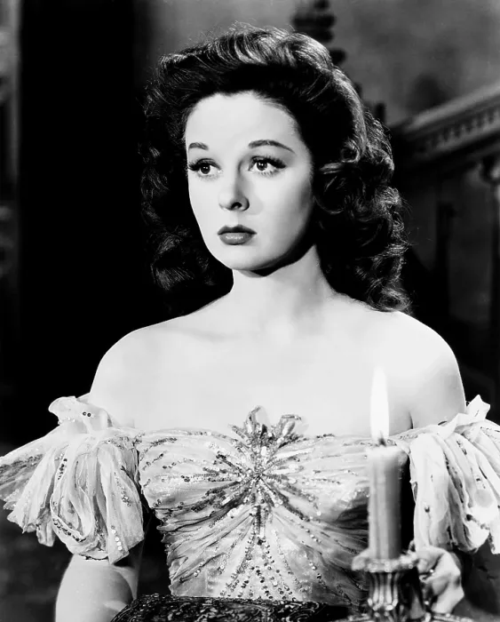 Framed Print : THE LOST MOMENT, Susan Hayward, 1947 Framed Print : THE LOST MOMENT, Susan Hayward, 1947