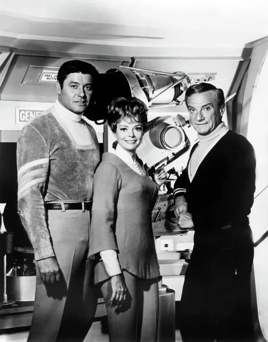 Framed Print : LOST IN SPACE, (from left): Guy Williams, June Lockhart, Jonathan Harris, 1965-68