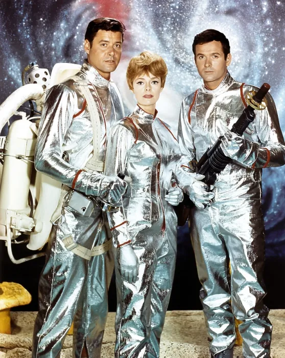 Framed Print : LOST IN SPACE, Guy Williams, June Lockhart, Mark Goddard, 1965-1968