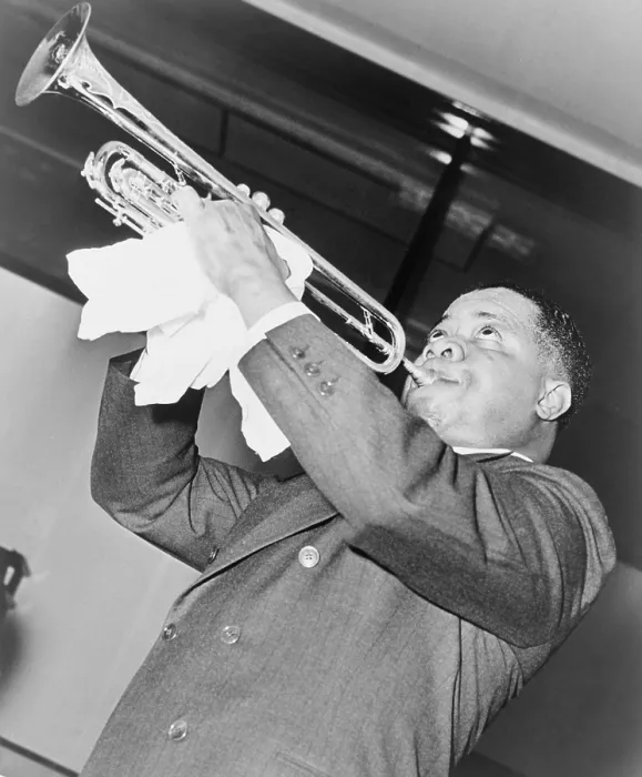 Framed Print : Louis Armstrong (1901-1971), African American Jazz musician, performing in 1937