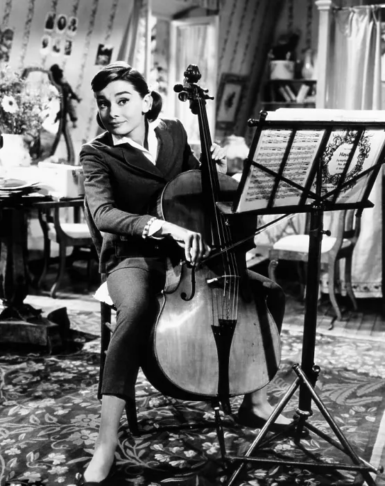 Framed Print : LOVE IN THE AFTERNOON, Audrey Hepburn, 1957