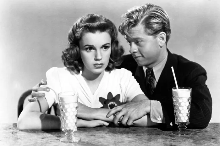 Framed Print : LOVE FINDS ANDY HARDY, Judy Garland, Mickey Rooney, 1938 Framed Print : LOVE FINDS ANDY HARDY, Judy Garland, Mickey Rooney, 1938