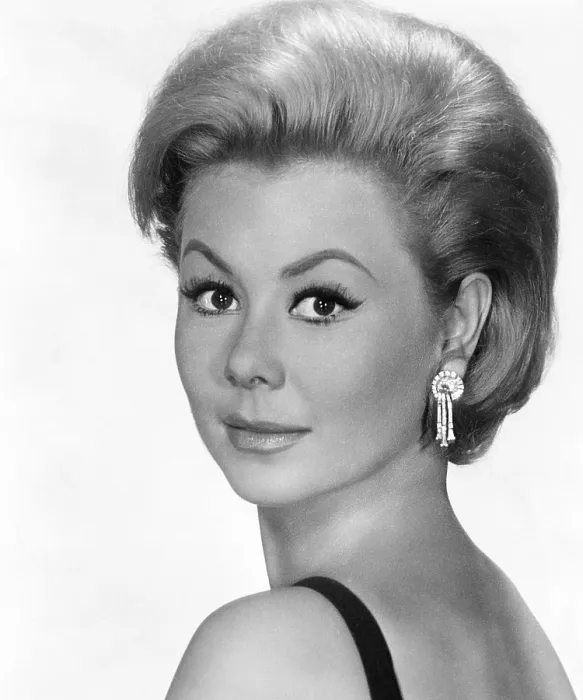 Framed Print : FOR LOVE OR MONEY, Mitzi Gaynor, 1963 Framed Print : FOR LOVE OR MONEY, Mitzi Gaynor, 1963