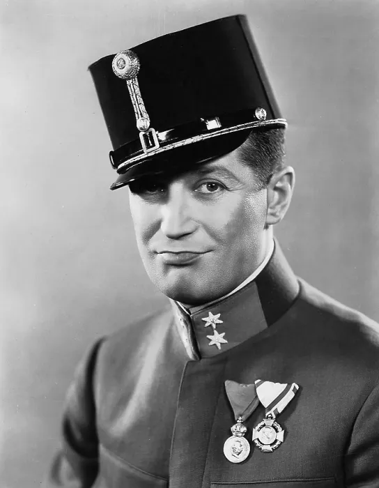 Framed Print : THE LOVE PARADE, Maurice Chevalier, 1929