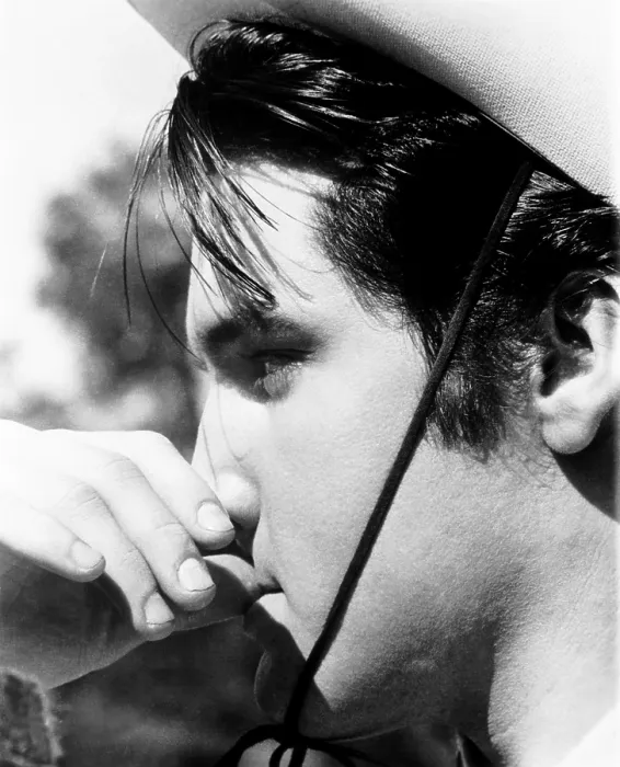 Framed Print : LOVING YOU, Elvis Presley, on-set between takes, 1957 Framed Print : LOVING YOU, Elvis Presley, on-set between takes, 1957