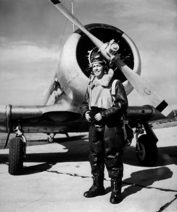 Framed Print : Lt. Robert Taylor, USNR, standing beside a Navy trainer at a West Coast Naval Air Station, 1944 Framed Print : Lt. Robert Taylor, USNR, standing beside a Navy trainer at a West Coast Naval Air Station, 1944