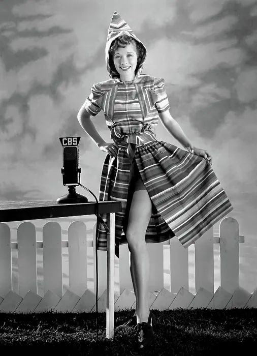 Framed Print : LUCILLE BALL, while she was working for CBS Radio's Phil Baker Programs, 1938 Framed Print : LUCILLE BALL, while she was working for CBS Radio's Phil Baker Programs, 1938