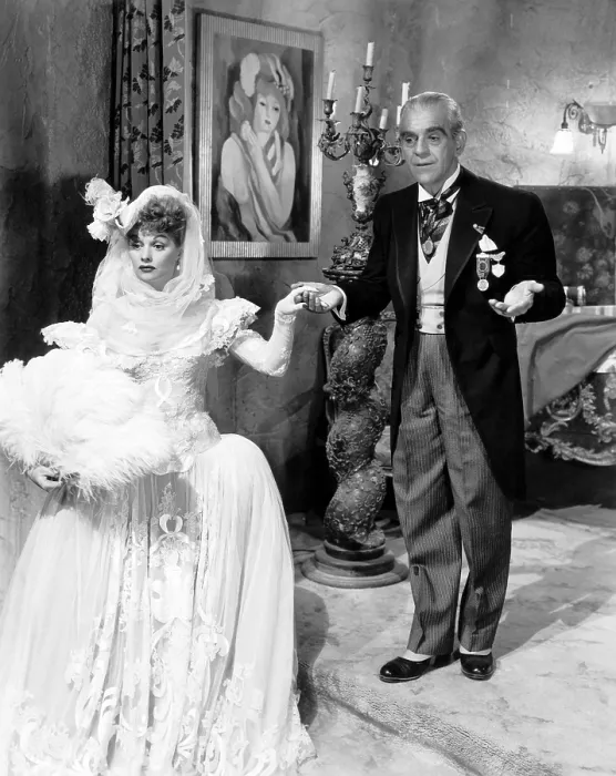 Framed Print : LURED, from left, Lucille Ball, Boris Karloff, 1947