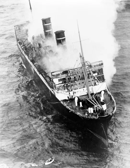Framed Print : Luxury Liner Morrow Castle, smoldering off Asbury Park, New Jersey. On its final Havana to New York voyage, a storm and ship fire resulted in the death of 135 passengers and crew